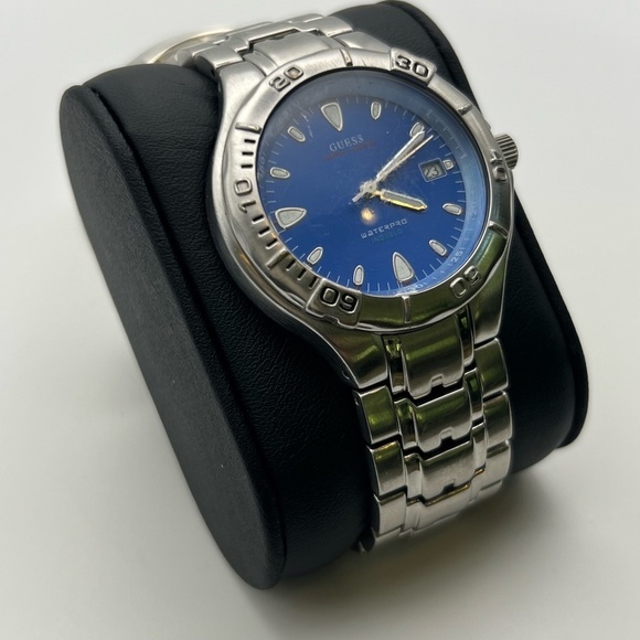 Guess Unisex Waterpro Indiglo Silver and Blue Watch Working - Picture 4 of 9